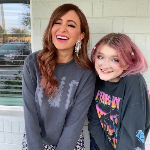 Meet your Posher, Kristen - Picture 6 of 16